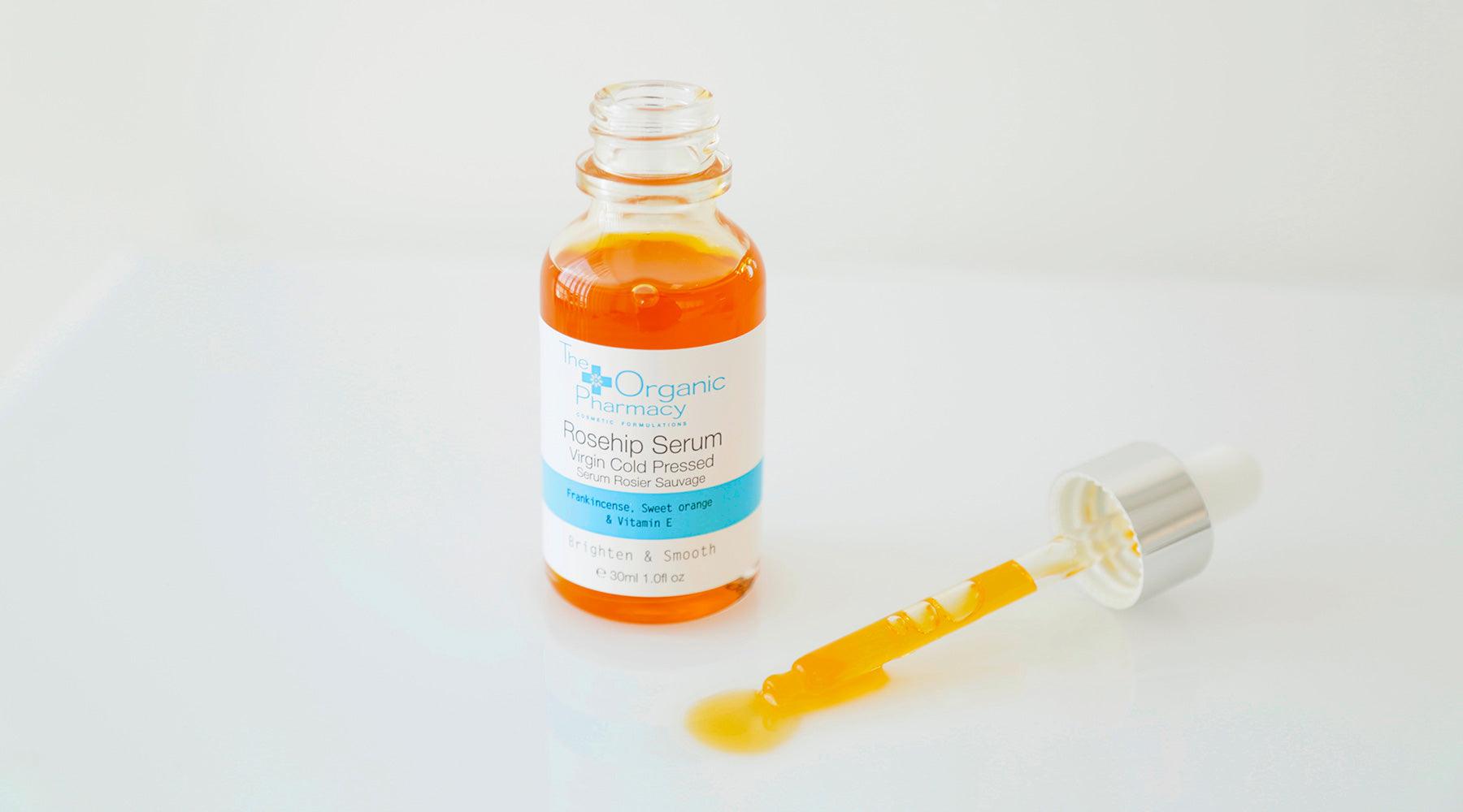 Rosehip Serum: un potente booster ristrutturante per viso e corpo